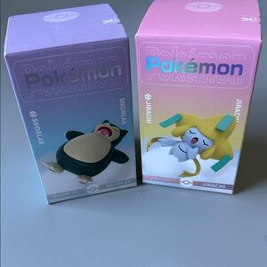Pokémon Snorlax & Jirachi Vinyl Figure Set